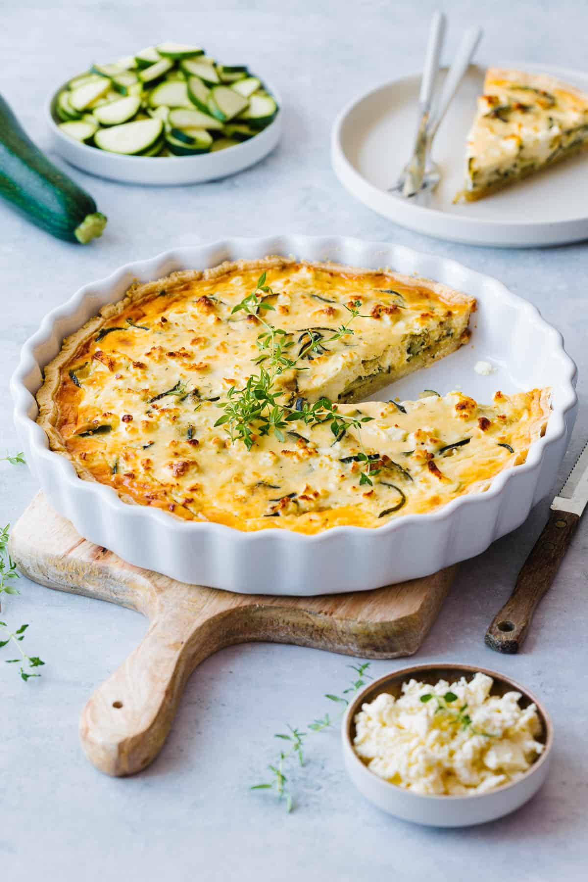 Zucchini-Quiche mit Feta